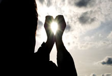 关于足球赛事风云再起，冠军之争呼之欲出的信息