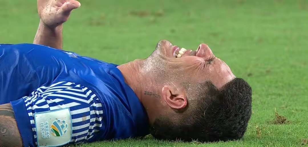 辛纳手感滚烫，带领上海申花横扫金州勇士，赛后一句话霸气侧漏的简单介绍